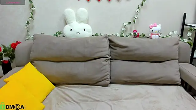 Sylvia Ortiz online show from February 2026 12:43:02 AM