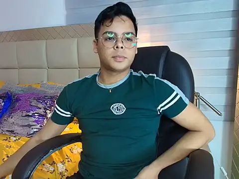 stewart mateo  online show from November 2025 02:10:02 AM