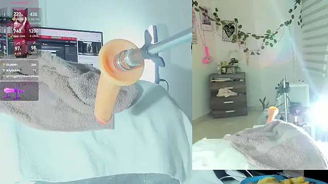 Rosy Emely online show from December 2025 09:28:02 AM