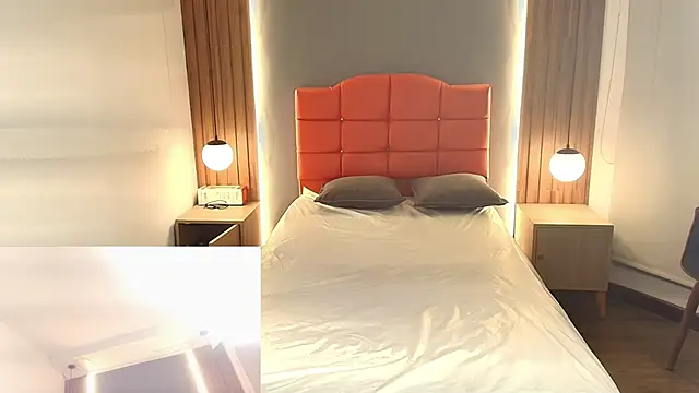 LiaMonroee  online show from February 2026 12:15:02 PM