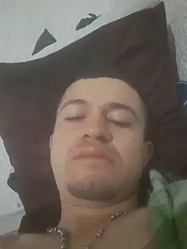 Snapshot of Loquendo2201 chatting on September 2025 10:17:01 AM Loquendo2201 online show from September 2025 10:17:01 AM