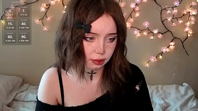 Snapshot of RileyVice chatting on February 2026 08:24:02 AM RileyVice online show from February 2026 08:24:02 AM