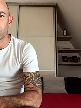 Snapshot of Enriko_Aisah2025 chatting on September 2025 01:32:01 PM Enriko Aisah2025 online show from September 2025 01:32:01 PM