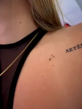 Snapshot of AngelBlushXXX chatting on February 2026 10:39:01 PM AngelBlushXXX online show from February 2026 10:39:01 PM