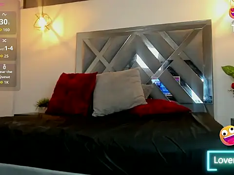 Candy Hott7 online show from October 2025 08:00:02 PM