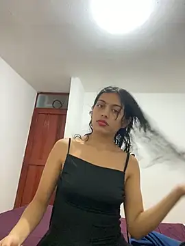 Nezuko-uWux online show from September 2025 01:05:01 AM