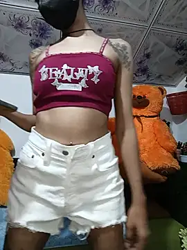 Snapshot of emali_baba chatting on July 2026 05:56:01 PM emali baba online show from July 2026 05:56:01 PM