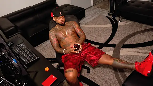 SLANGONDEMHOES online show from February 2026 04:15:02 PM