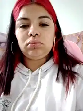 snow belle online show from February 2026 01:29:01 PM