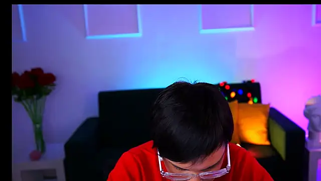 LauraDavidsons online show from February 2026 05:14:01 PM