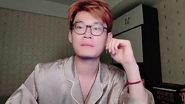 Snapshot of Dancer03 chatting on September 2025 04:40:02 PM Dancer03 online show from September 2025 04:40:02 PM