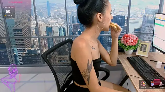 vanesa19  online show from November 2025 02:18:02 PM