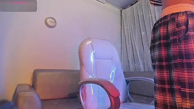 Angeel of lust online show from October 2025 04:51:02 AM