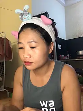 Snapshot of LiLy-0477 chatting on October 2025 04:07:01 PM LiLy-0477 online show from October 2025 04:07:01 PM