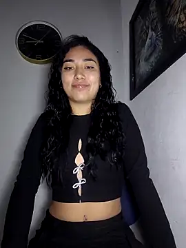 AmberGold- online show from November 2025 07:33:02 AM