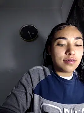 AmberGold- online show from November 2025 09:14:02 AM