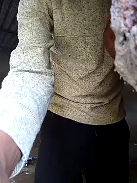 Snapshot of onlymasti00 chatting on November 2025 01:40:02 AM onlymasti00 online show from November 2025 01:40:02 AM