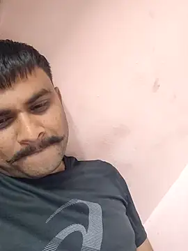 Frvgggghh online show from February 2026 08:26:02 PM