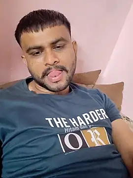 Frvgggghh online show from February 2026 03:27:02 AM