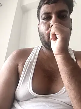 vinay smalldick online show from July 2026 04:59:02 AM