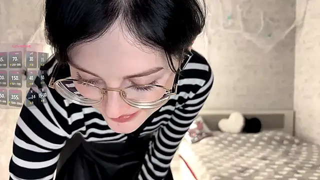 FakeLamb online show from October 2025 09:05:02 PM