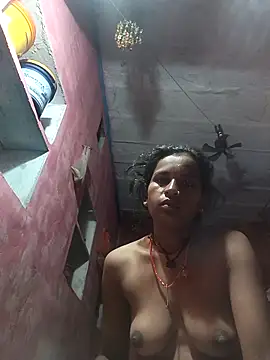 Snapshot of Hita_Grewal chatting on September 2025 11:26:02 PM Hita Grewal online show from September 2025 11:26:02 PM