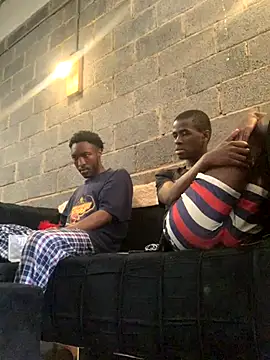 Snapshot of Vince_Favent chatting on September 2025 03:11:01 PM Vince Favent online show from September 2025 03:11:01 PM