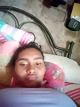 Lucy-Ferr online show from December 2025 05:40:02 PM