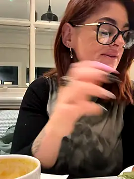 IrishmilfAnna online show from September 2025 01:23:01 PM