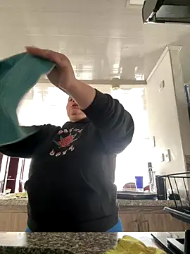 PortuPAWG online show from November 2025 07:18:02 PM