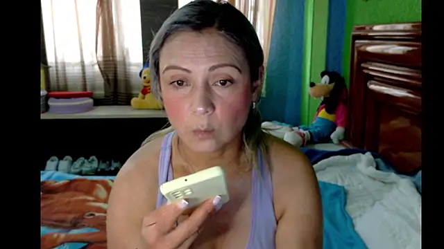  Charlize theron  online show from March 2026 08:46:02 PM