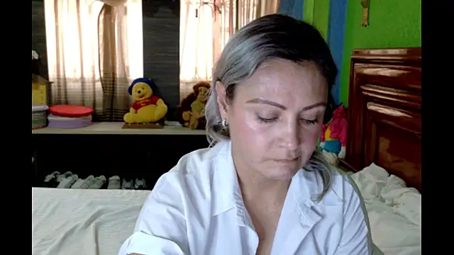 Snapshot of _Charlize_theron_ chatting on May 2026 08:38:01 PM Charlize theron online show from May 2026 08:38:01 PM