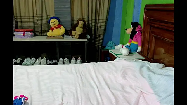Snapshot of _Charlize_theron_ chatting on June 2026 12:32:02 AM Charlize theron online show from June 2026 12:32:02 AM