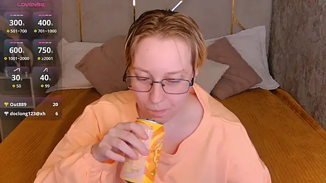 AlexandraGreen online show from June 2026 05:22:02 PM