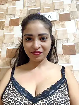 QUEEN-ADITI online show from October 2025 02:47:02 PM