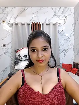 QUEEN-ADITI online show from April 2026 06:27:02 PM