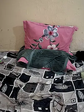 hahaha1319 online show from October 2025 04:18:02 AM