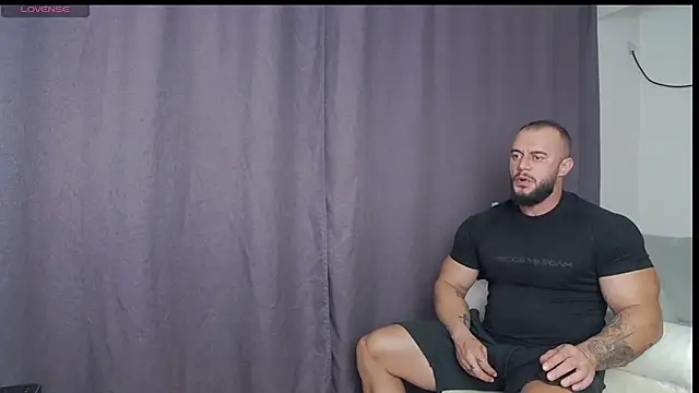 Snapshot of RickyMiami1 chatting on September 2025 06:42:01 PM RickyMiami1 online show from September 2025 06:42:01 PM