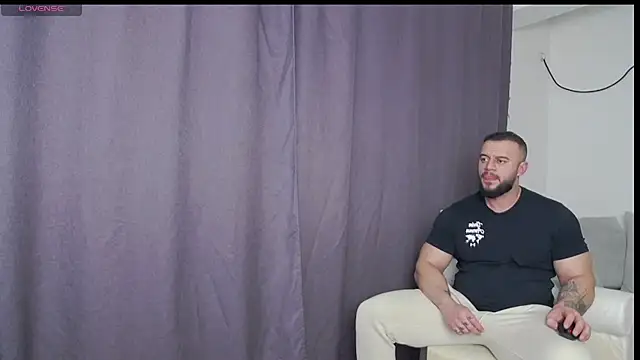 RickyMiami1 online show from February 2026 07:09:01 PM