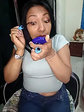 pocahontas nex online show from November 2025 10:01:02 PM