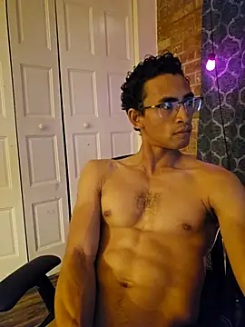 MuayTigerKing online show from January 2026 03:22:02 AM