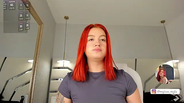 Snapshot of Julieth_Rojas chatting on September 2025 04:23:02 AM Julieth Rojas online show from September 2025 04:23:02 AM