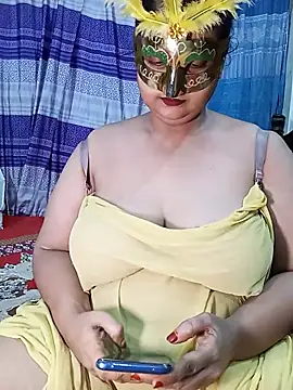 Tanisha-Chy online show from July 2026 05:30:02 PM