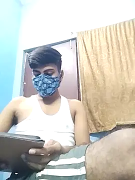 YourTarzan online show from October 2025 07:57:02 PM