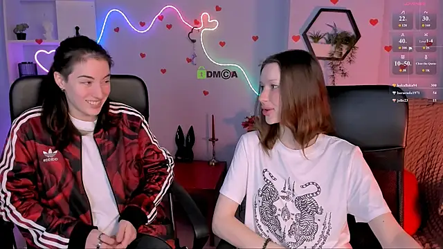 khloebeauty online show from April 2026 07:18:02 PM