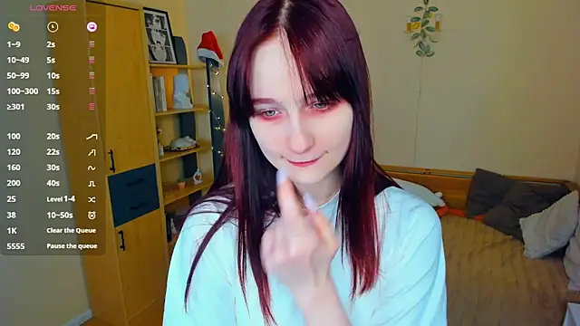 KatyKufel online show from March 2026 07:28:02 PM