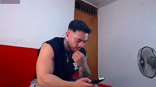 Snapshot of tommyblessd1 chatting on February 2026 03:47:01 AM tommyblessd1 online show from February 2026 03:47:01 AM