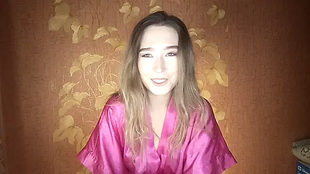 Snapshot of Awora_Wolf chatting on September 2025 03:45:01 PM Awora Wolf online show from September 2025 03:45:01 PM