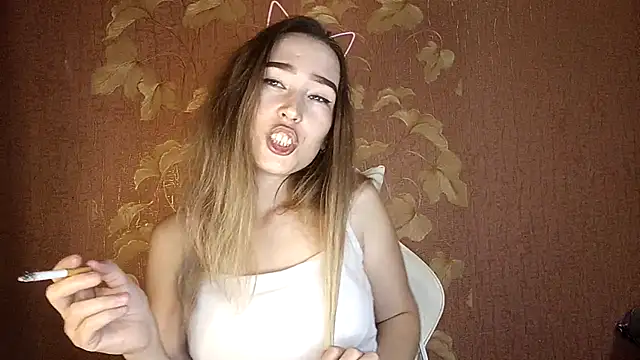 Snapshot of Awora_Wolf chatting on September 2025 05:25:02 PM Awora Wolf online show from September 2025 05:25:02 PM