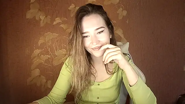 Snapshot of Awora_Wolf chatting on October 2025 08:40:02 PM Awora Wolf online show from October 2025 08:40:02 PM